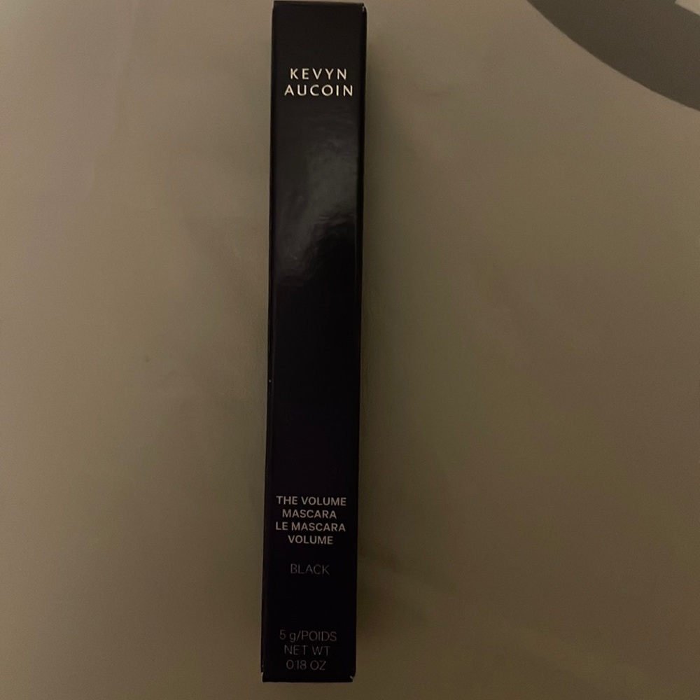 Kevyn aucoin mascara